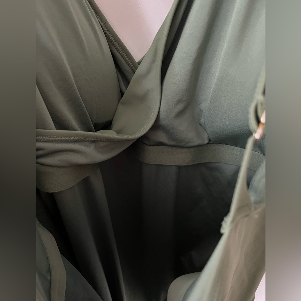 Kindred Bravely Ruffle Wrap Maternity & Nursing One Piece Swimsuit | XXL-Busty - Picture 10 of 10